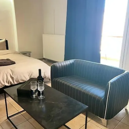 Apartment 1 With Parking *